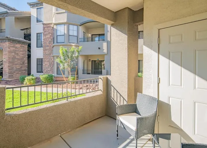 Chic 2bd King Bed With Pool, Hot Tub, Gym, Parking Apartament Glendale